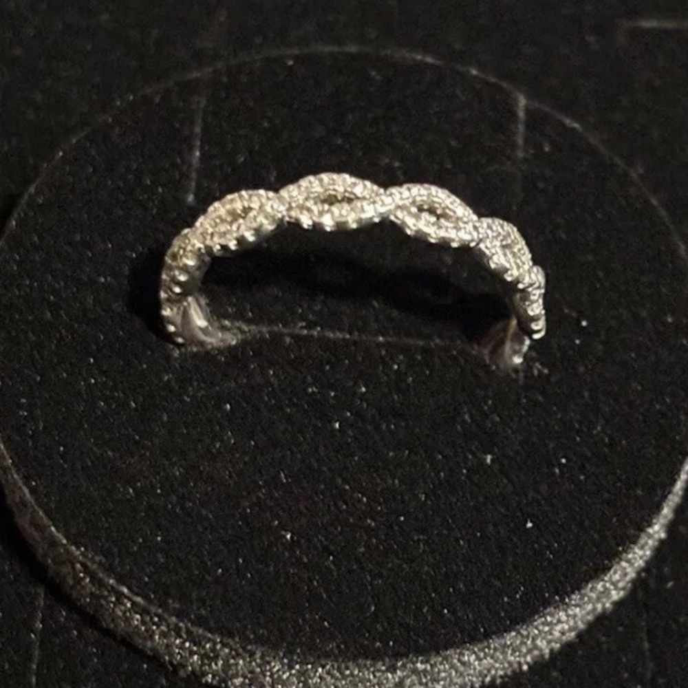 Sterling Silver 925 Band Ring Size 8 Beautiful Infinity Elegant Design - New